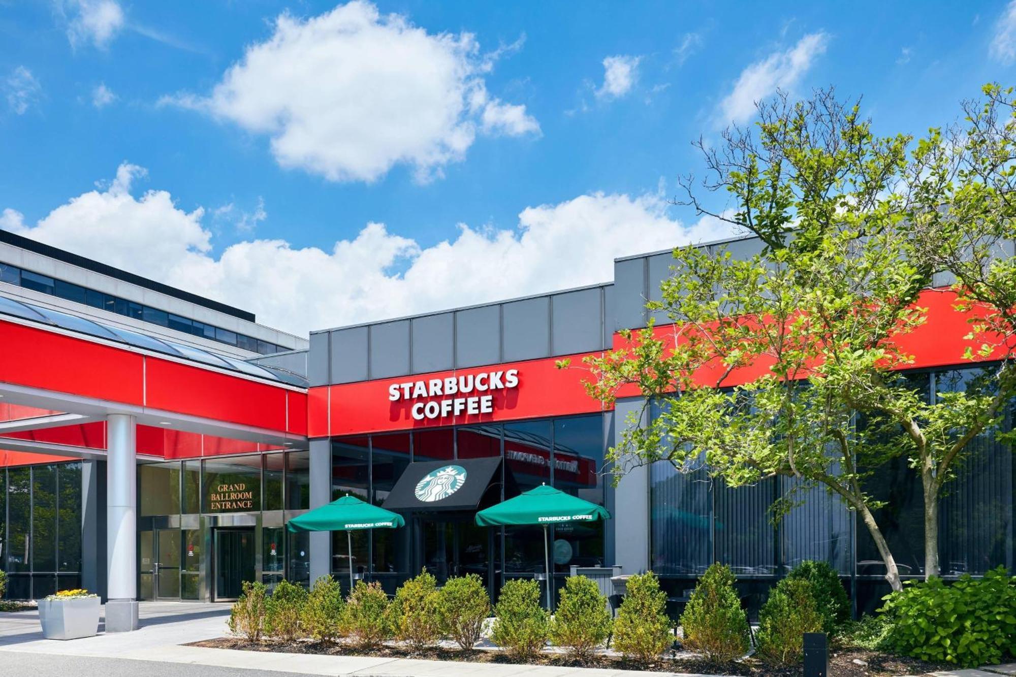 Отель Teaneck Marriott At Glenpointe Экстерьер фото