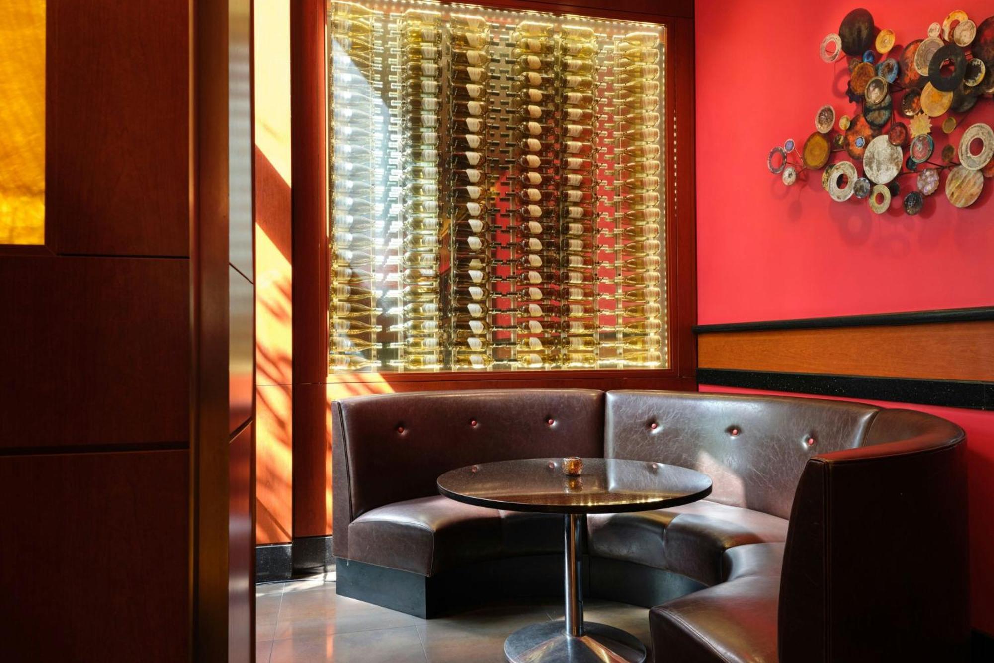 Отель Teaneck Marriott At Glenpointe Экстерьер фото